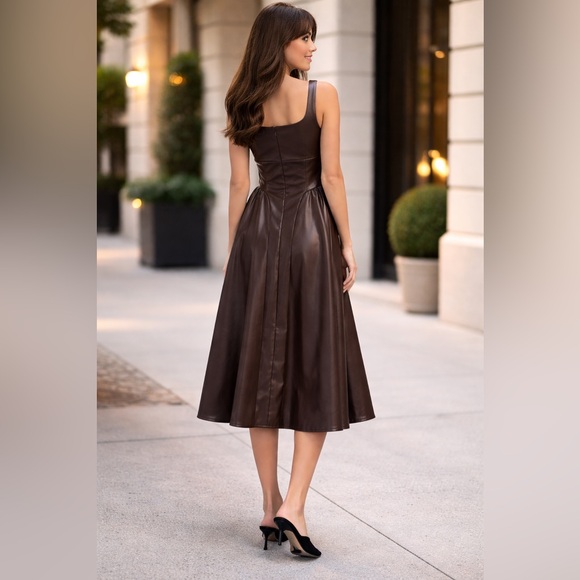 ❤️‍🔥Firm Price❤️‍🔥Wayf Chocolate Brown Midi Dress - Picture 3 of 10